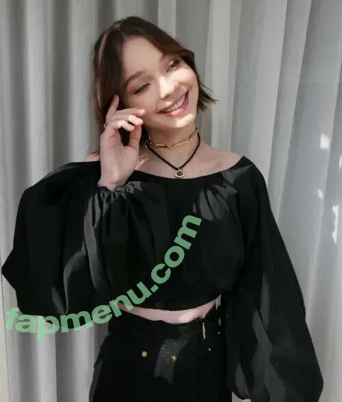 Emma Myers nude photo #1079 (ememyers / emma_myers)