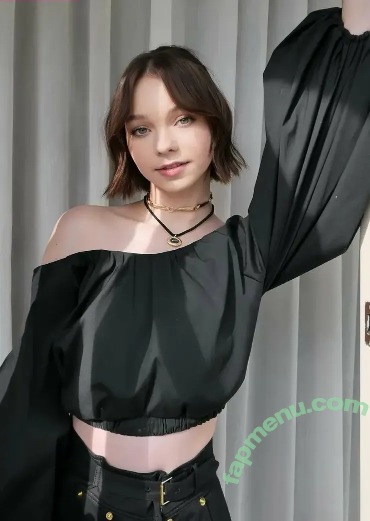 Emma Myers nude photo #1089 (ememyers / emma_myers)