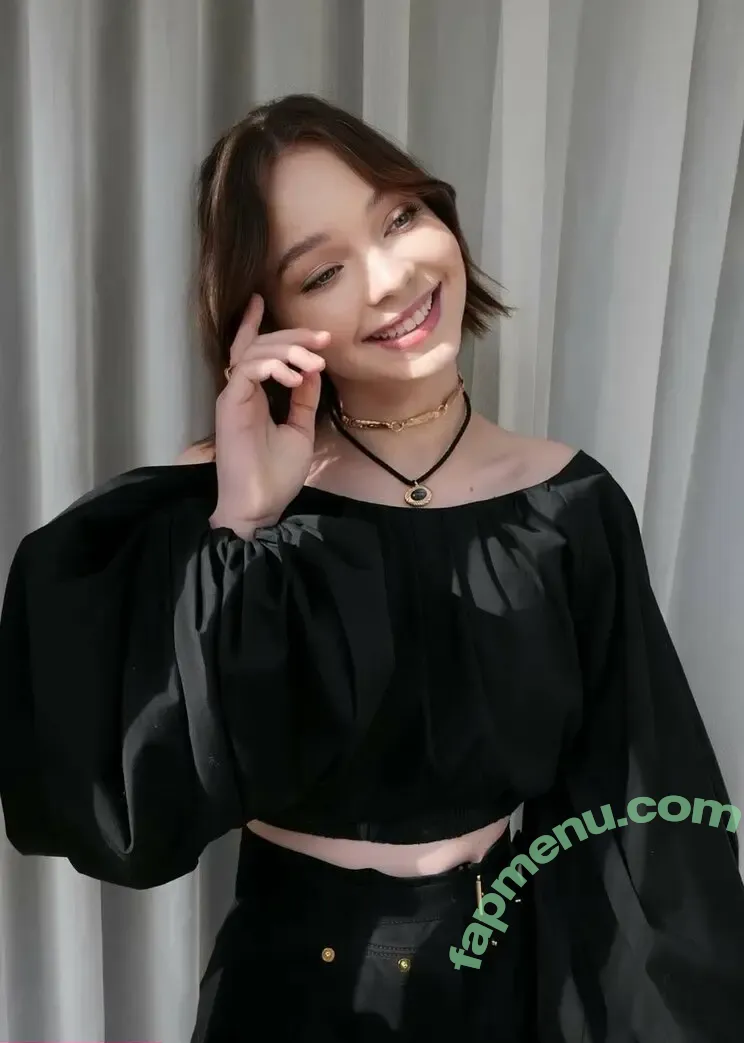 Emma Myers nude photo #1094 (ememyers / emma_myers)