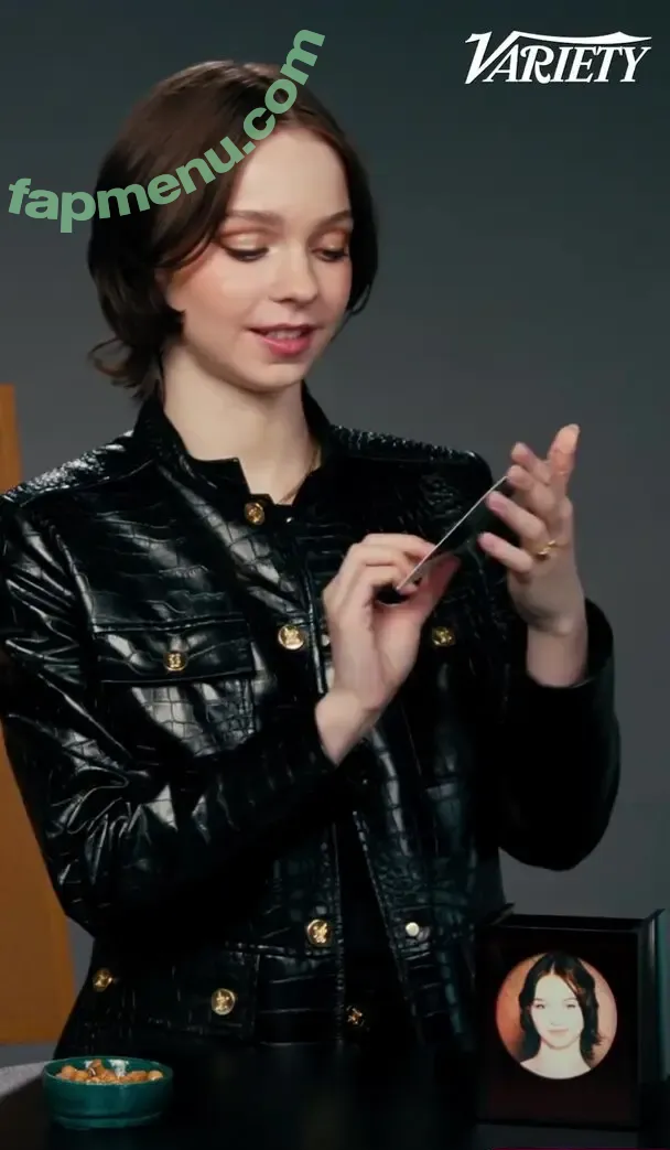 Emma Myers nude photo #1099 (ememyers / emma_myers)