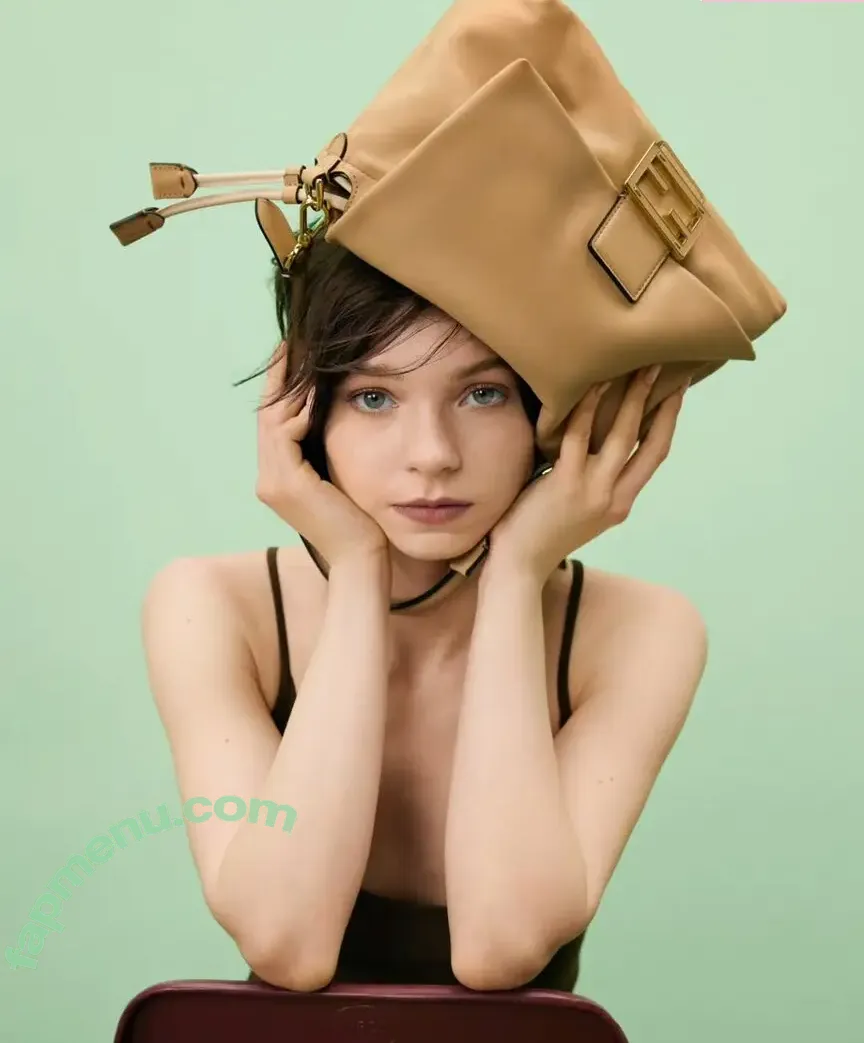 Emma Myers nude photo #1103 (ememyers / emma_myers)