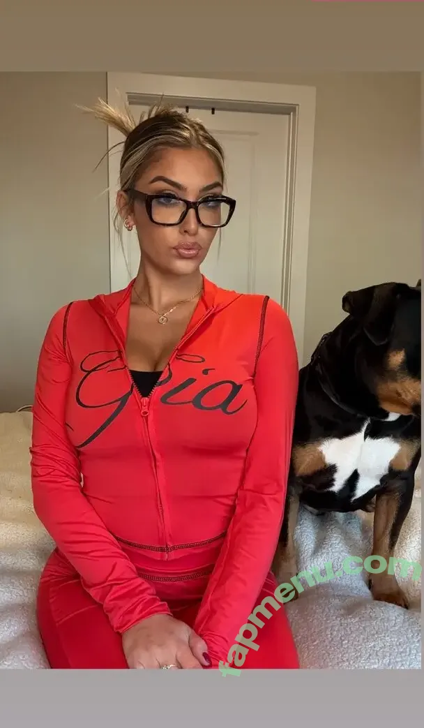 Emma Nova nude photo #0023 (abiopelt / emmanovaxo)
