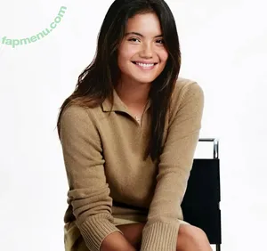 Emma Raducanu / EmmaRaducanu nude photo #0784