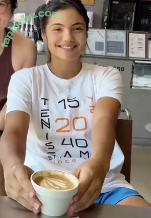 Emma Raducanu / EmmaRaducanu nude photo #0798