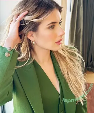 Emma Roberts / emmaroberts nude photo #1751