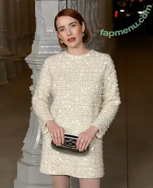 Emma Roberts / emmaroberts nude photo #1796