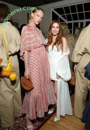 Emma Roberts / emmaroberts nude photo #1840