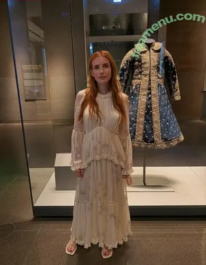 Emma Roberts / emmaroberts nude photo #1869