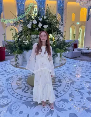 Emma Roberts / emmaroberts nude photo #1872