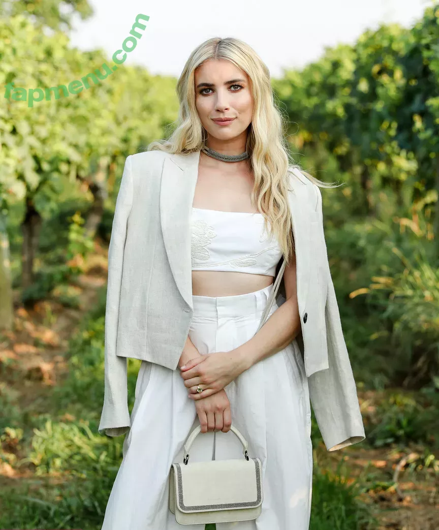 Emma Roberts nude photo #1332 (emmalee1996 / emmaroberts)