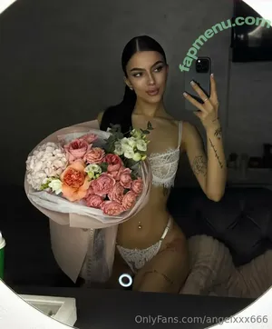  nude photo #0003