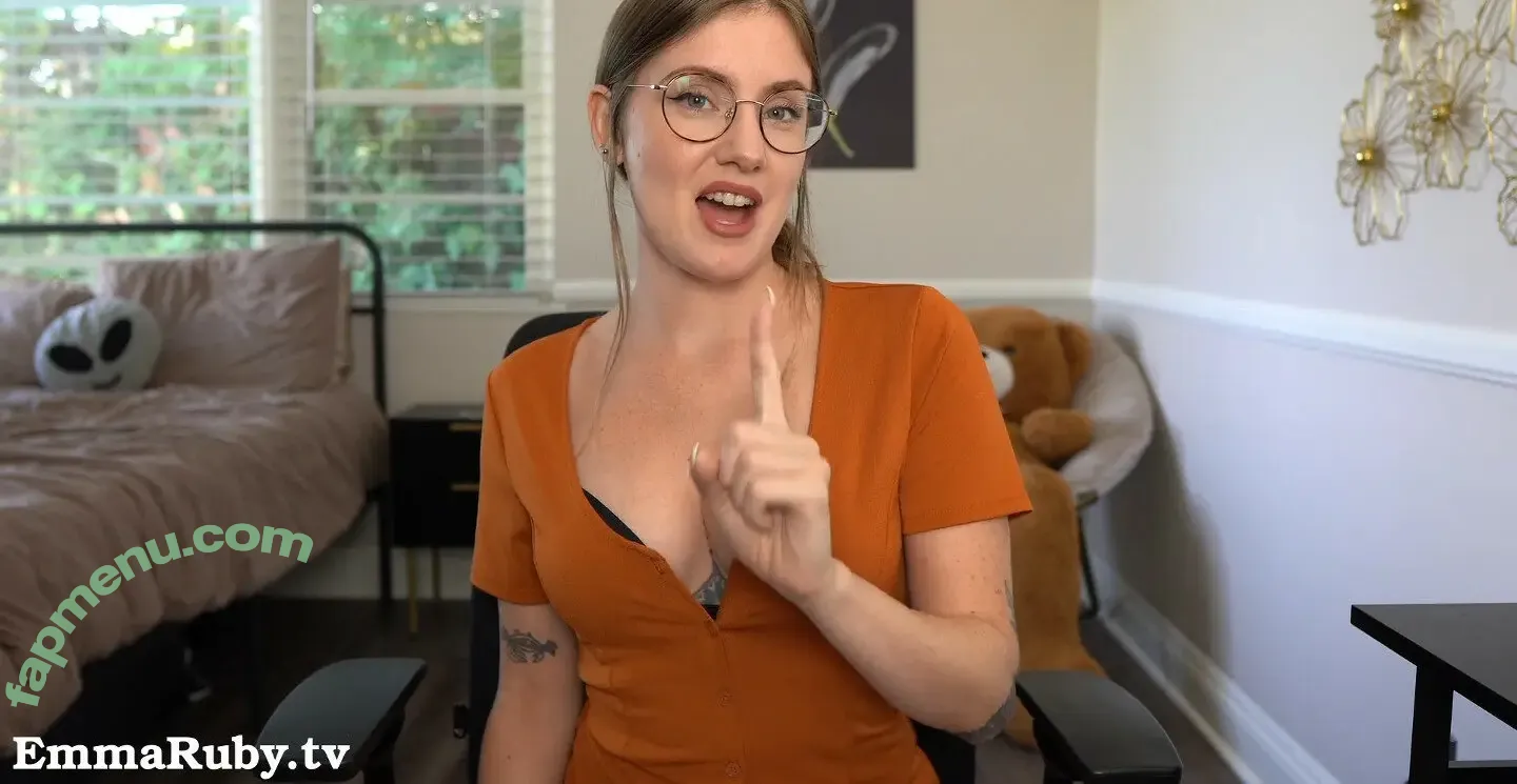 Emma Ruby nude photo #0005 (Emma_Ruby / SaltLamb / TheSaltLamb / emmaruby_ig)
