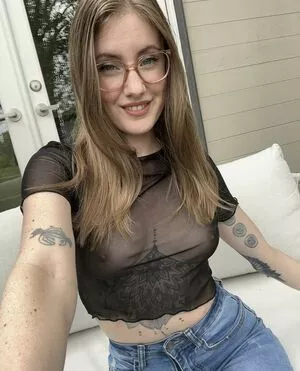 Emma Ruby / Emma_Ruby / SaltLamb / TheSaltLamb / emmaruby_ig nude photo #0987