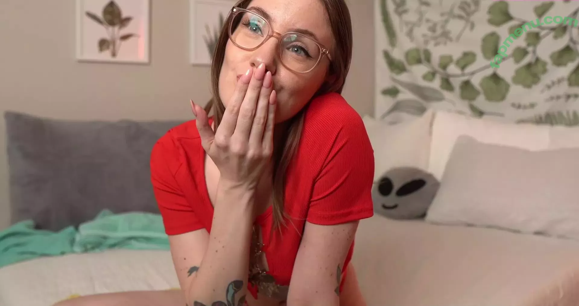 Emma Ruby nude photo #0171 (Emma_Ruby / SaltLamb / TheSaltLamb / emmaruby_ig)