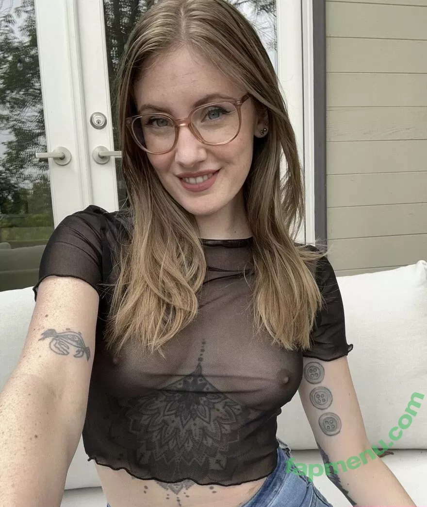 Emma Ruby nude photo #0986 (Emma_Ruby / SaltLamb / TheSaltLamb / emmaruby_ig)