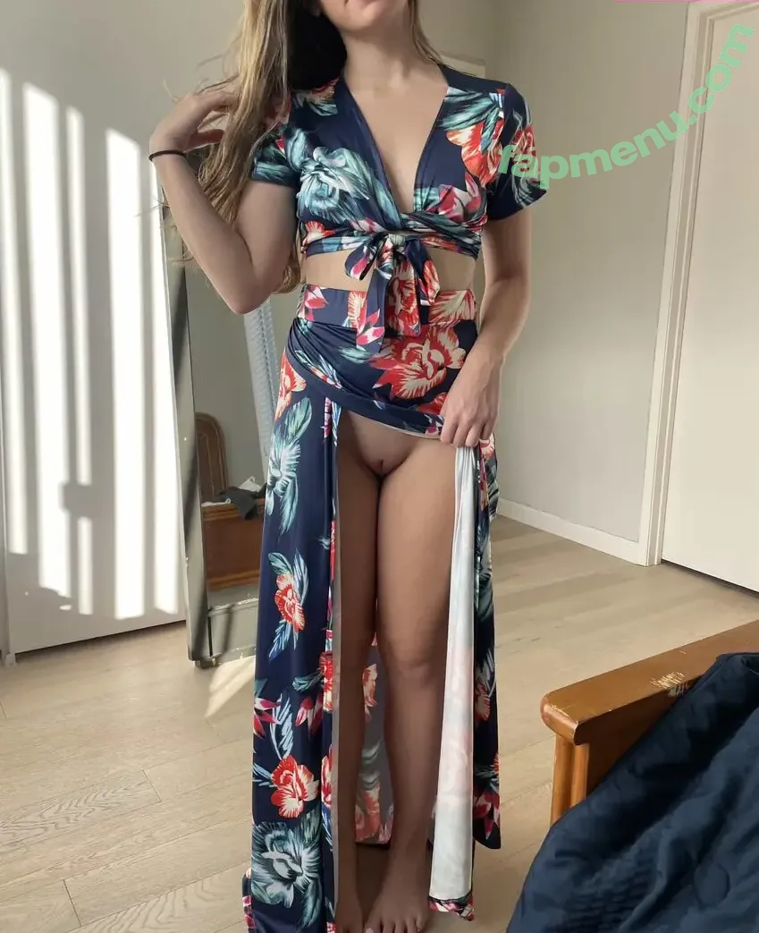Emma Shore nude photo #0020 (emmashared / emmashore)