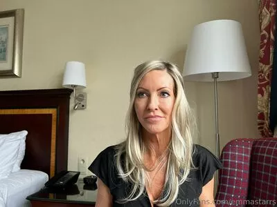 Emma Starr / emma_starr / milf_emma / milf_starr nude photo #0279