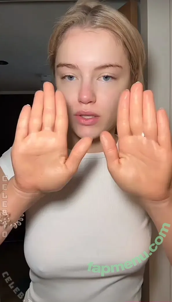 Emma Svenningson nude photo #0066 (emmasvenningson)