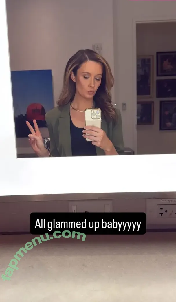 Emma Vigeland nude photo #0025 (emmavigeland)