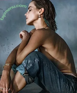 Emma Watson / emmawatson nude photo #0227