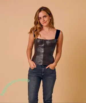 Emma Watson / elizarosewatson / emmawatson nude photo #0408