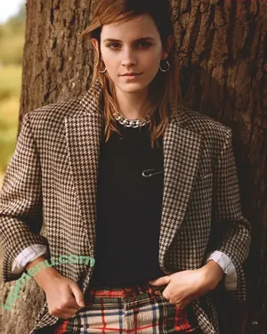 Emma Watson / elizarosewatson / emmawatson nude photo #0472