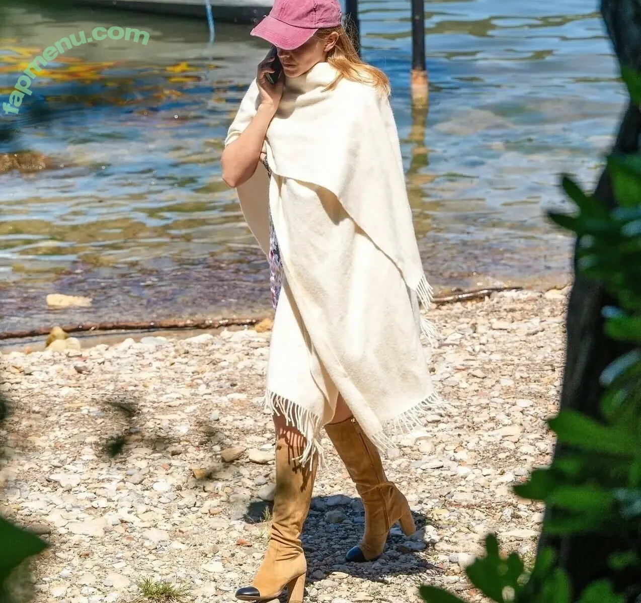 Emma Watson nude photo #0152 (emmawatson)
