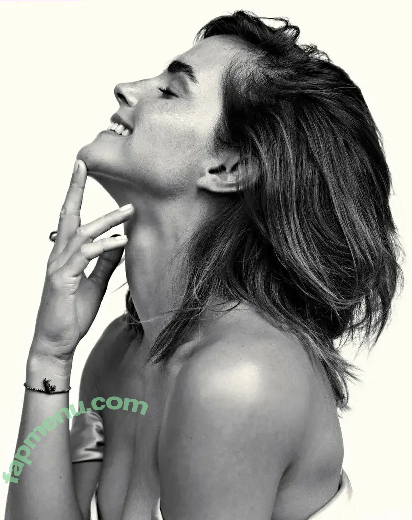 Emma Watson nude photo #0164 (emmawatson)
