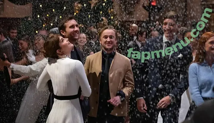 Emma Watson nude photo #0476 (elizarosewatson / emmawatson)