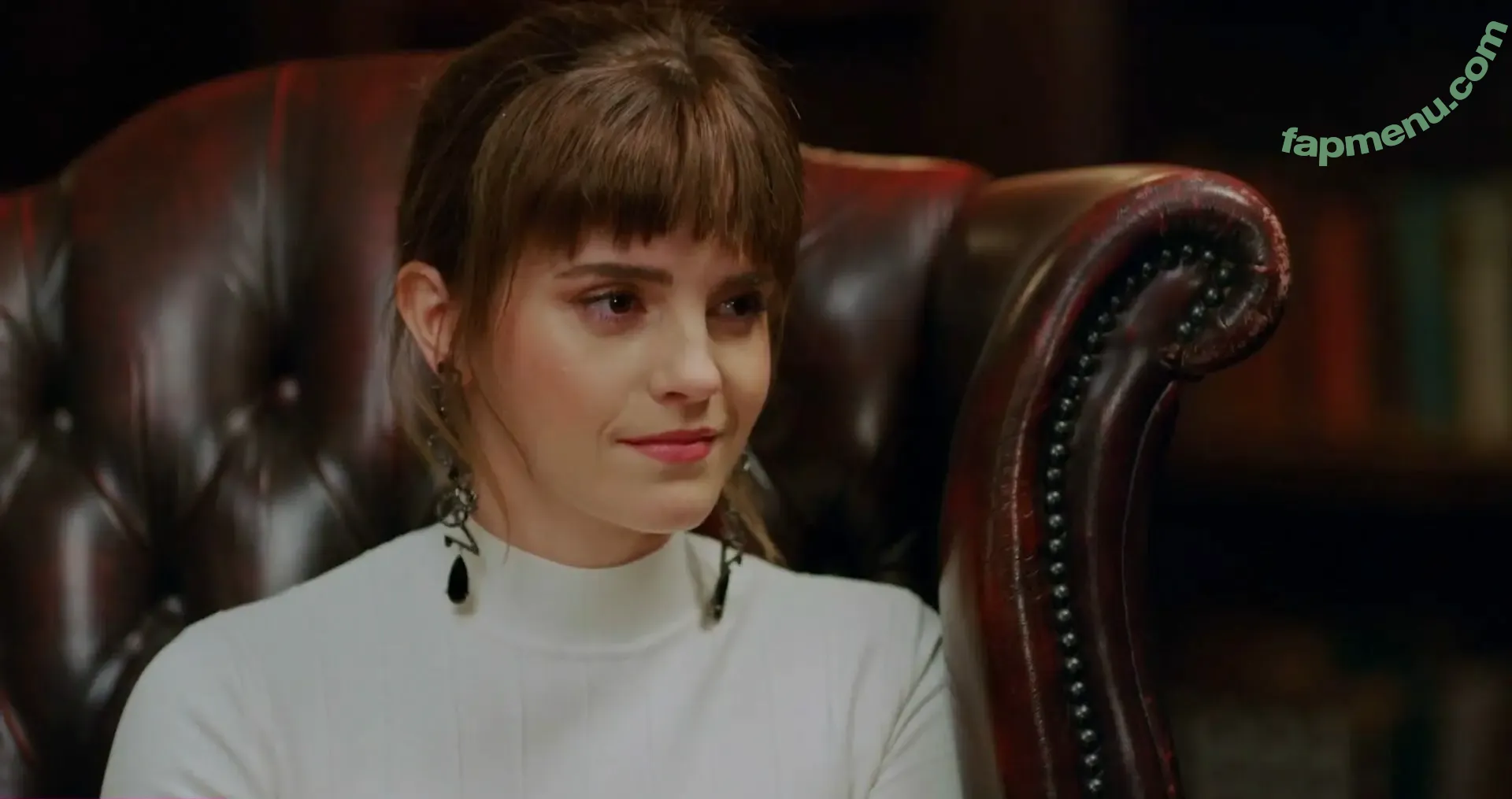 Emma Watson nude photo #0478 (elizarosewatson / emmawatson)