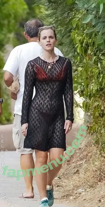 Emma Watson nude photo #0511 (elizarosewatson / emmawatson)