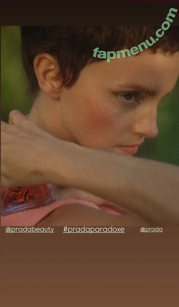 Emma Watson nude photo #0536 (emmawatson)