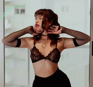 emmaa_of / emmaaofficielle nude photo #0010