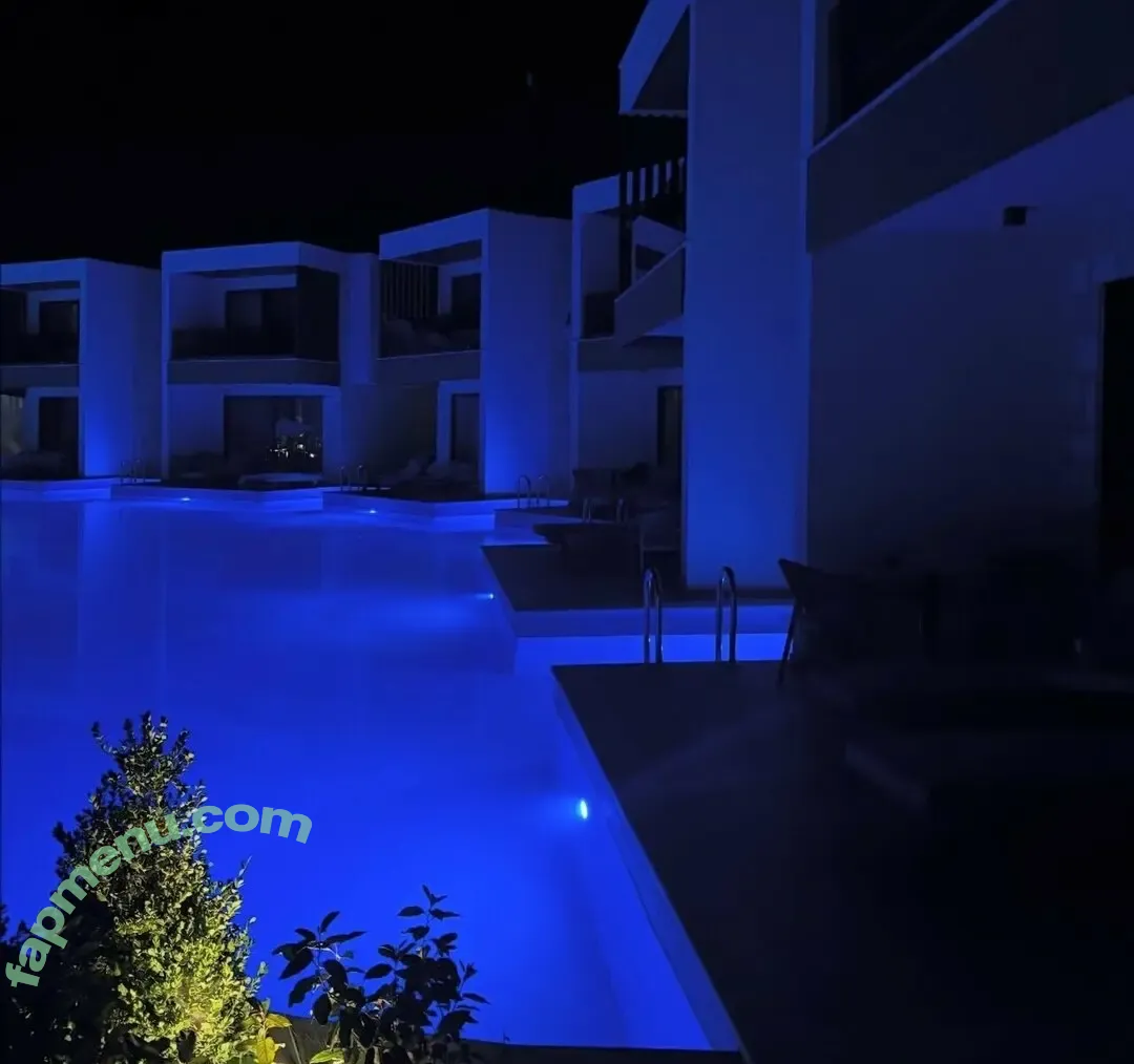 emmaa4fun nude photo #0007 (4a.emmaa)