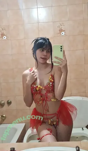  nude photo #0004