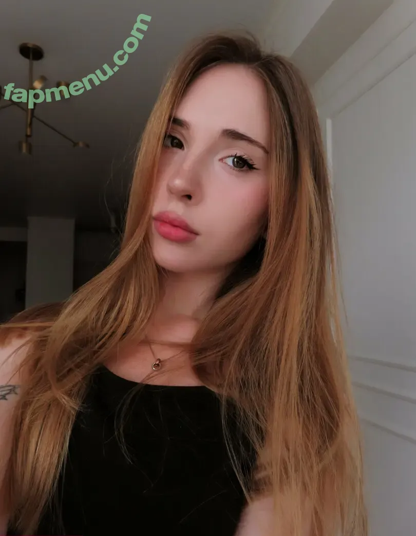 emmacut1e nude photo #0261 (emmabe1 / emmyvip)