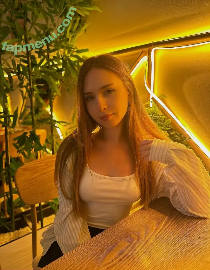 emmacut1e nude photo #0288 (emmabe1 / emmyvip)