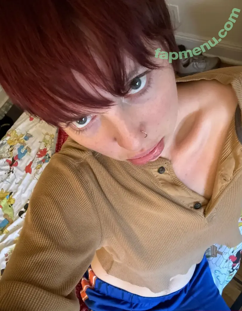 emmadcomedy nude photo #0013 (emmadcomedy)