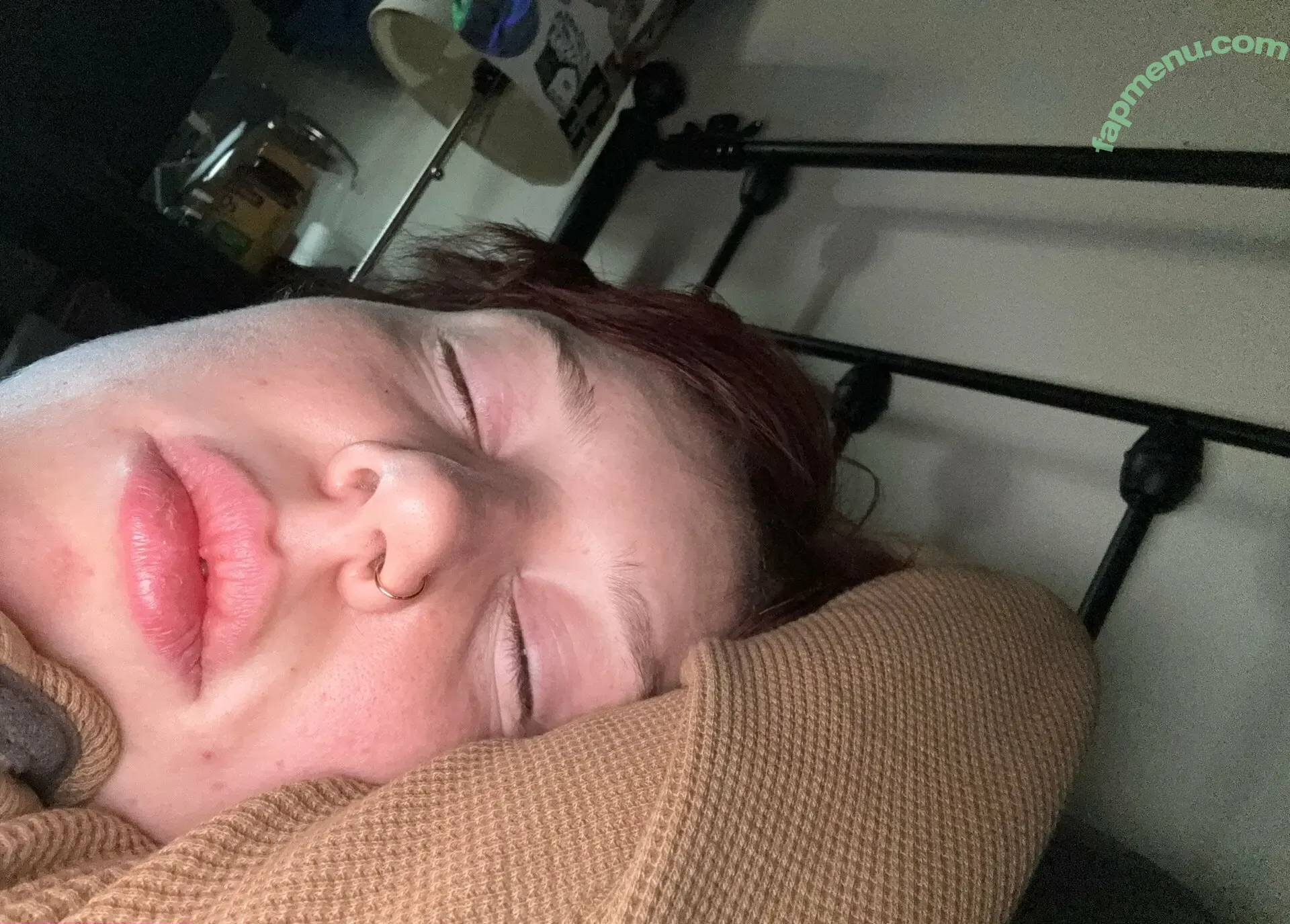 emmadcomedy nude photo #0016 (emmadcomedy)