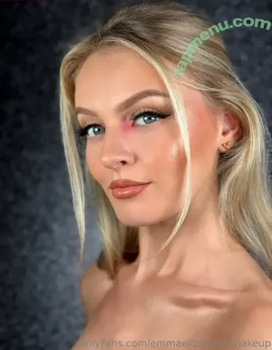  nude photo #0004