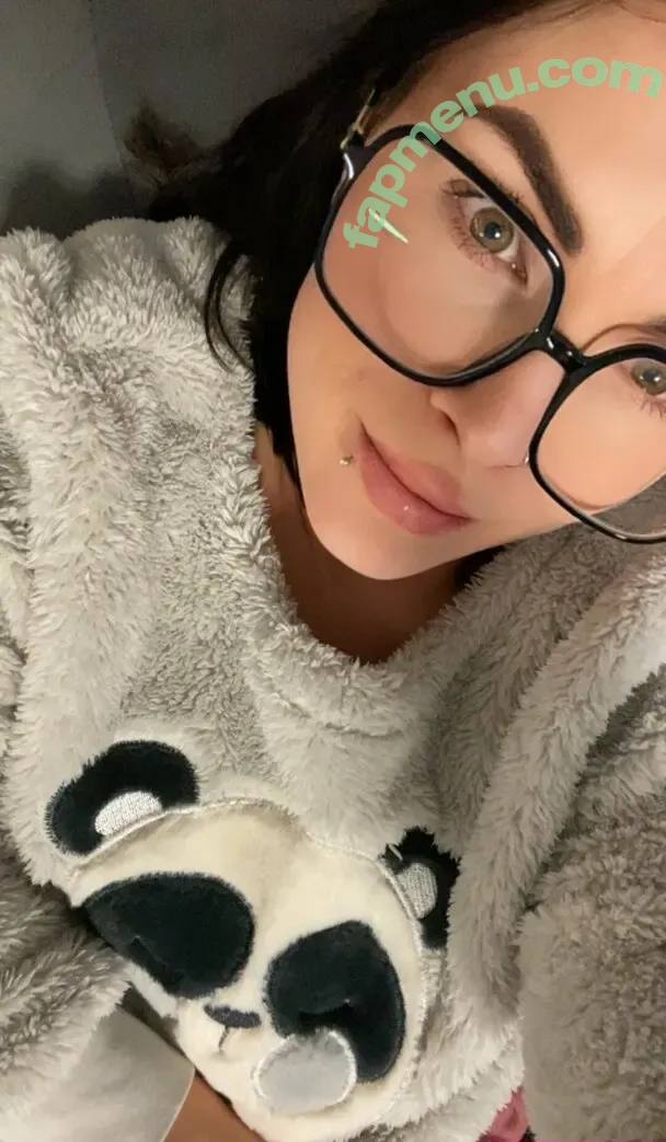 emmafischerr nude photo #0022 (emmafischerr)