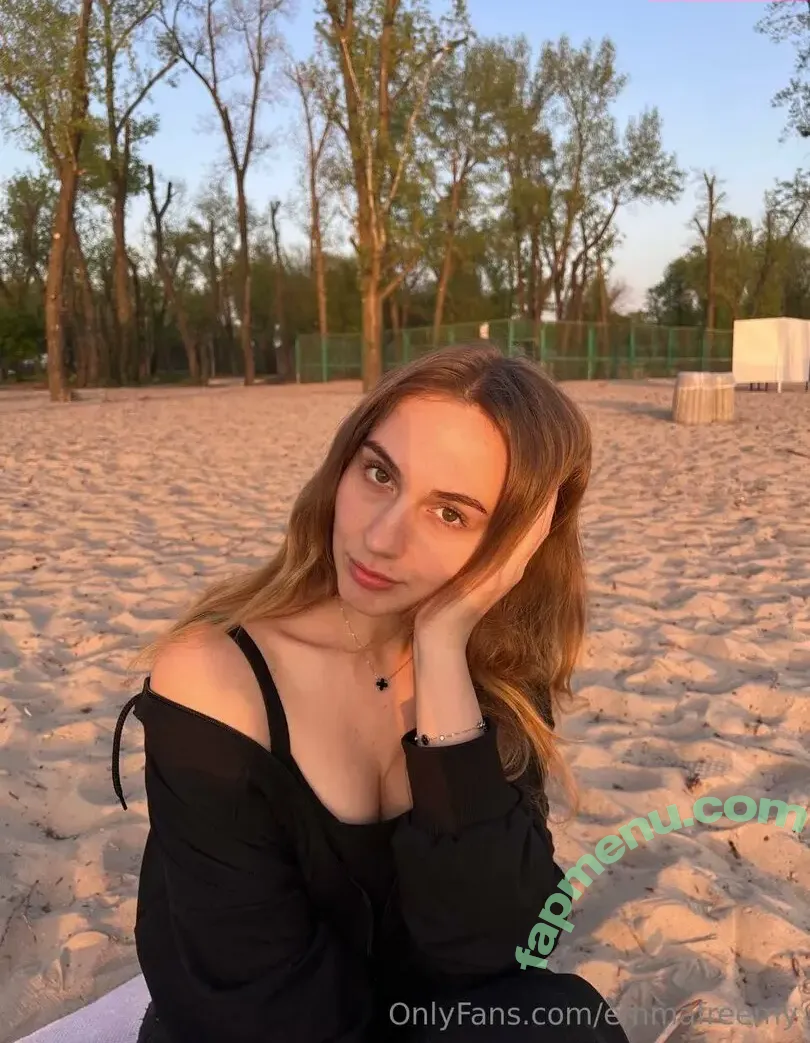 emmafreemy nude photo #0006 (emmafreemy)