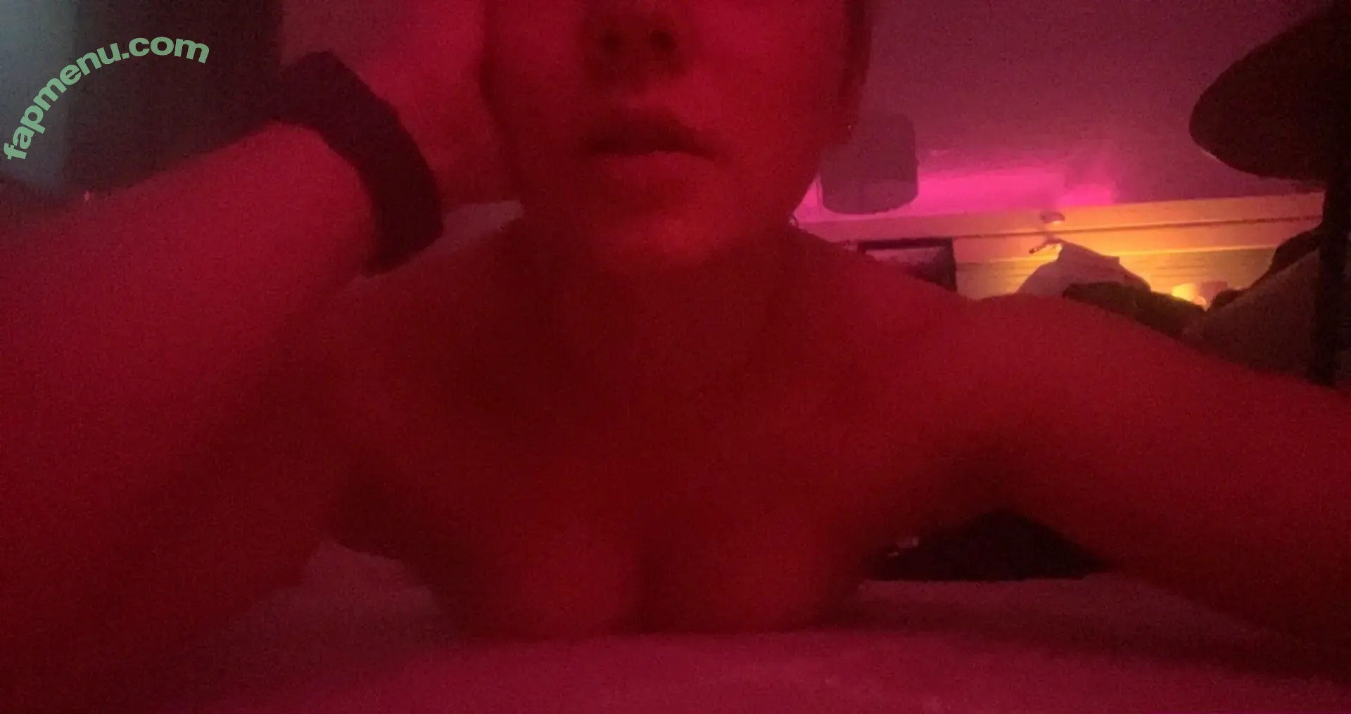 emmahellin nude photo #0001 (emmahellinn)