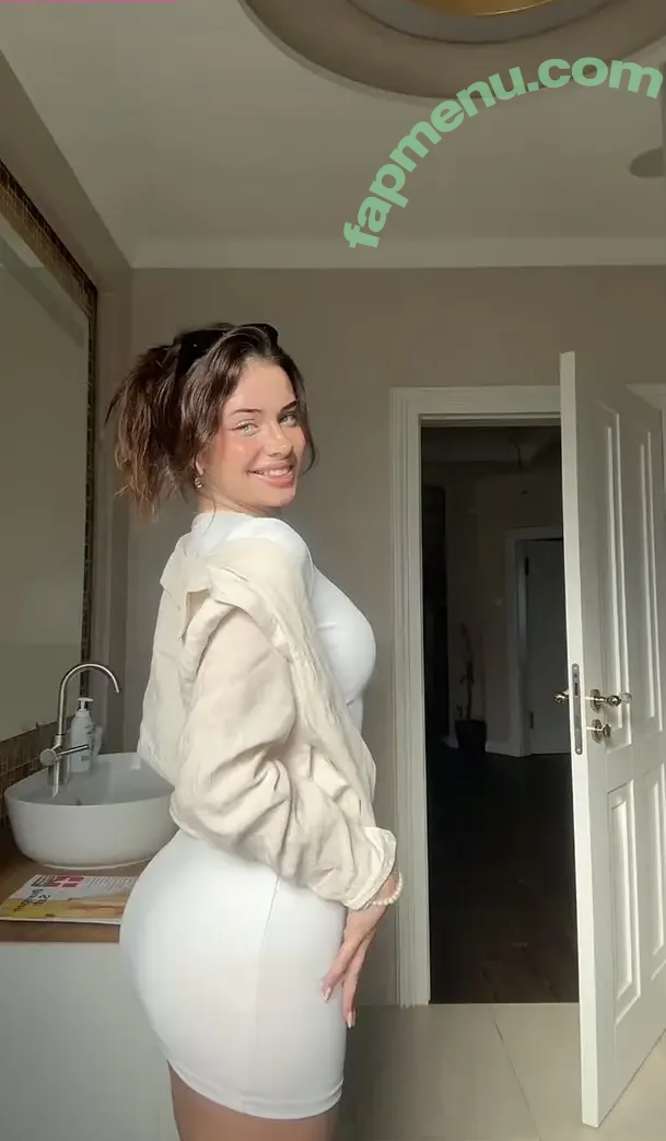emmaldkkk nude photo #0017 (emmaldkkk)