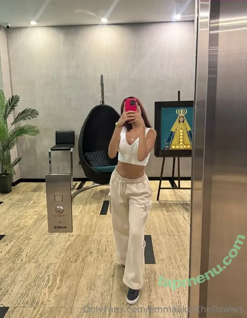 emmalikestheflowers nude photo #0007 (reel)