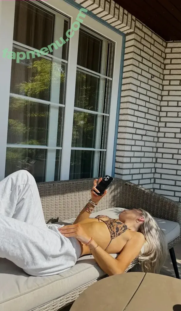 emmalilkendeyy nude photo #0006 (emmalilkendeyy)