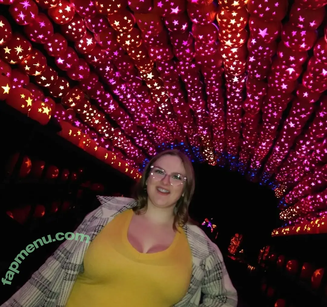 emmalilly nude photo #0032 (theemmalilly)