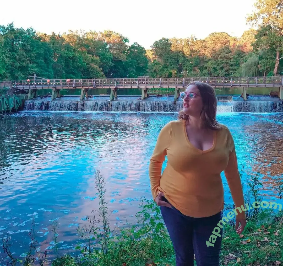 emmalilly nude photo #0036 (theemmalilly)