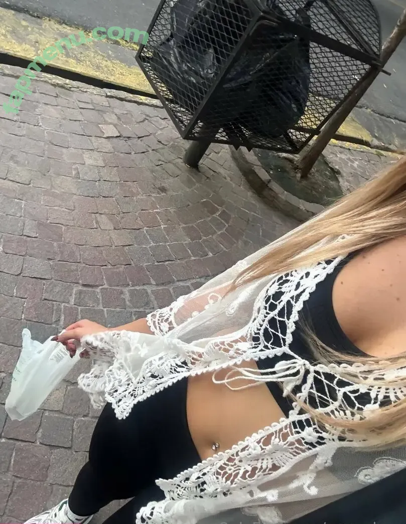 emmalryy nude photo #0079 (emmariley.24)