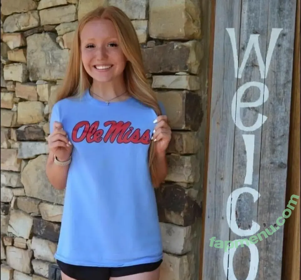 emmamaeeee nude photo #0138 (emmamaeeeee)